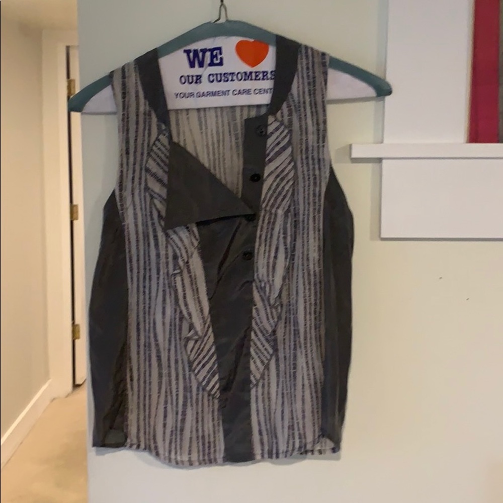New.  Jeffrey Montiero Sleeveless Blouse.